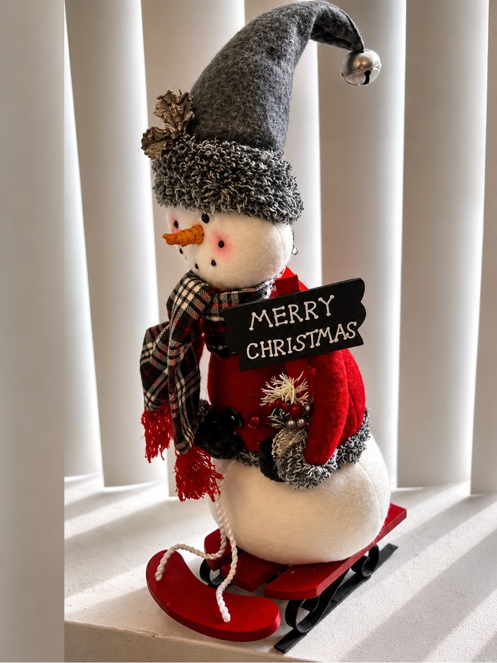 Charming Snowman on a Sleigh Holiday Decor
